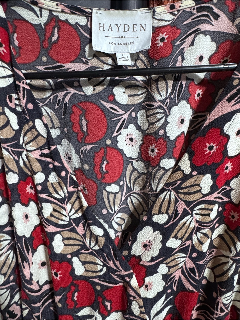 Women's Hayden Los Angeles Boho Red Floral V-Neck Midi Dress - Picture 5 of 5